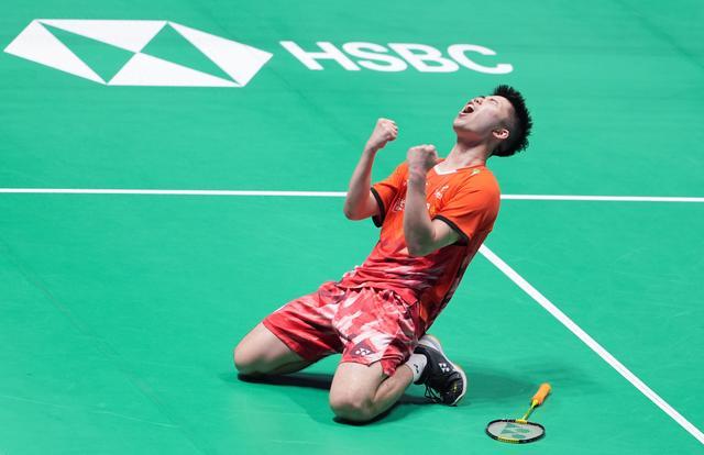 斯帕莱蒂：弗拉霍维奇会缺阵两三个月；我们要赢而且踢得漂亮