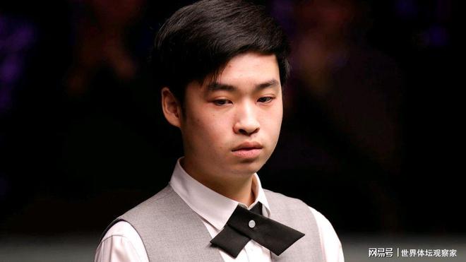 队中核心主动降薪续约，球迷盛赞忠诚